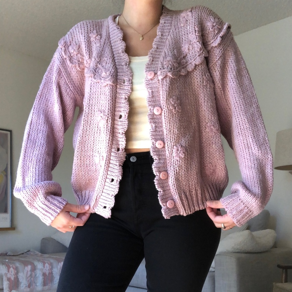 Vintage scalloped floral cardigan